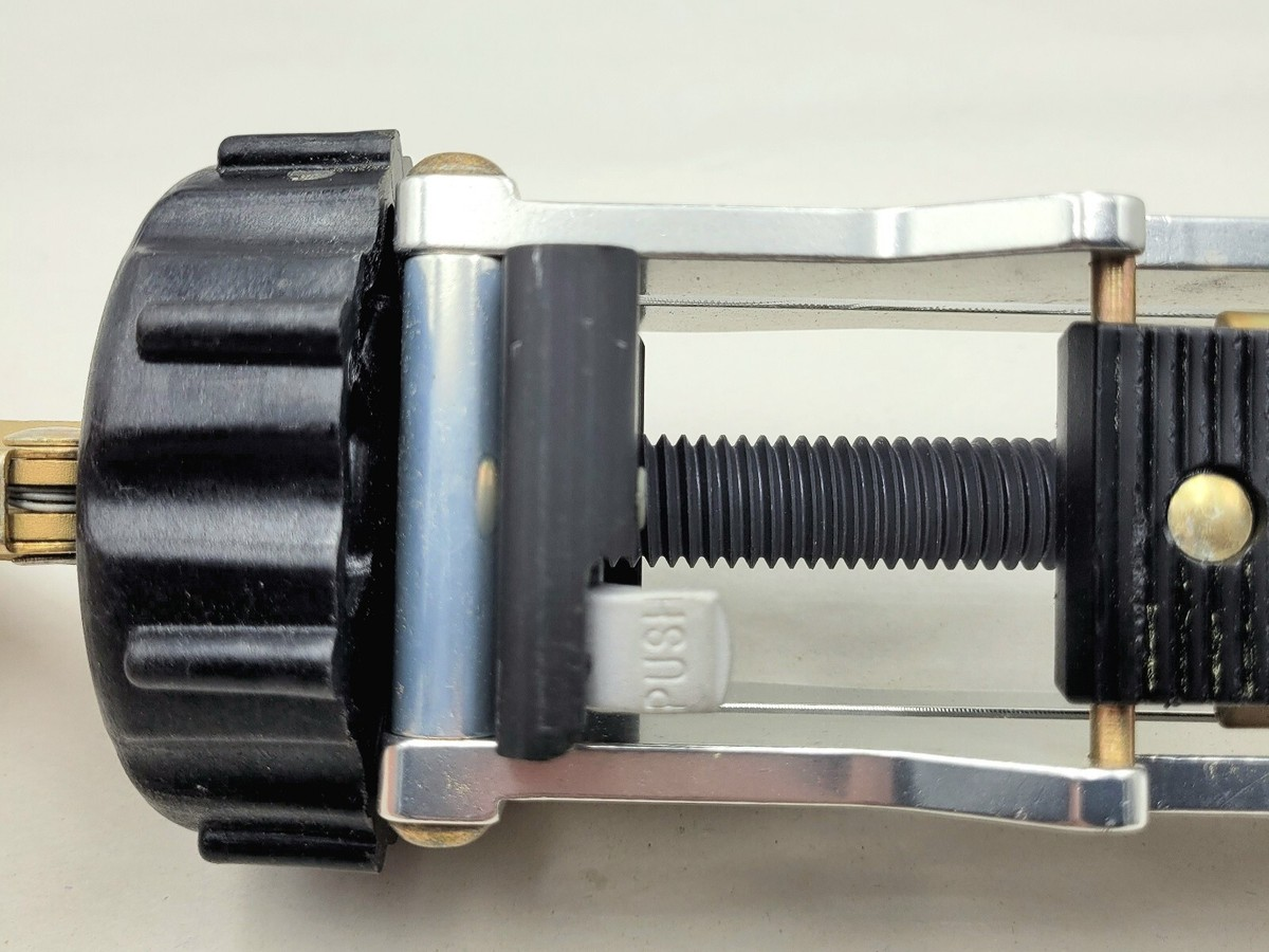 CGU 8/A Tensioner